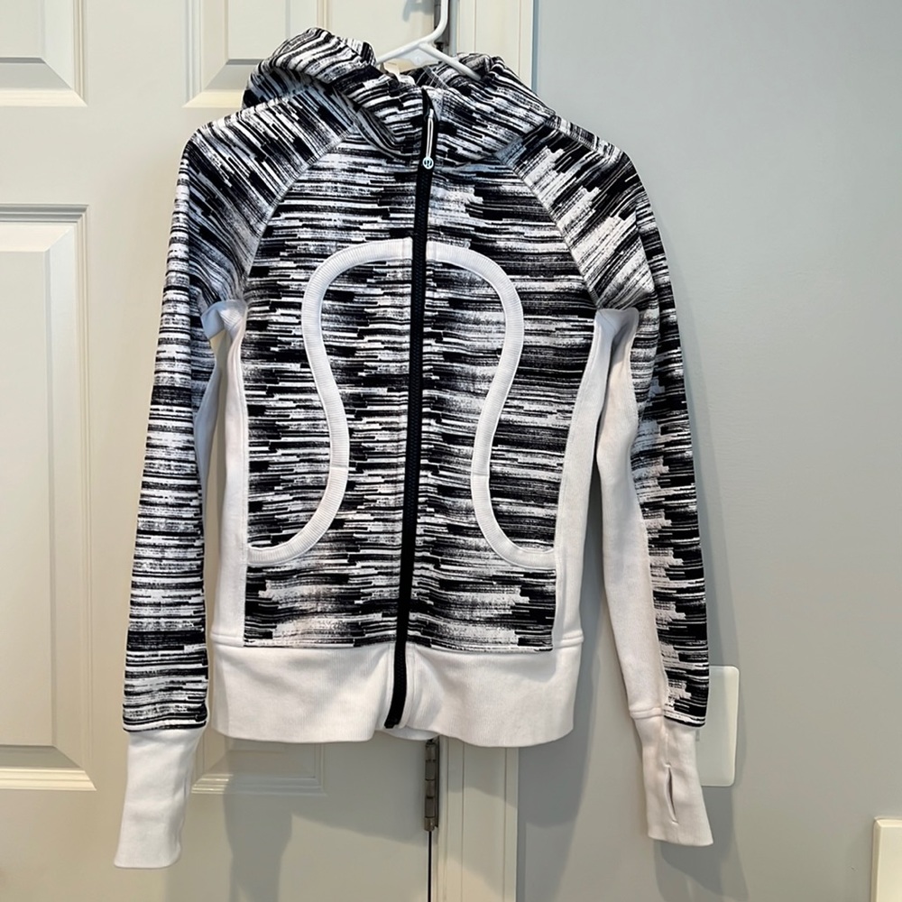 Lululemon zip up